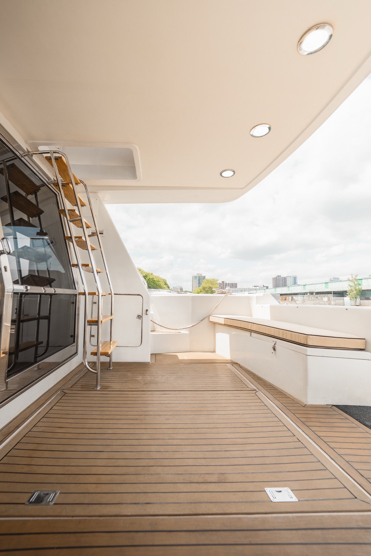 Valhalla Yacht Charters rear deck photo 5